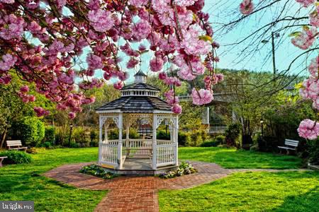 111 RIVER RD, OCCOQUAN, Virginia 22125, 4 Bedrooms Bedrooms, ,3 BathroomsBathrooms,Residential,For sale,111 RIVER RD,VAPW2097654 MLS # VAPW2097654