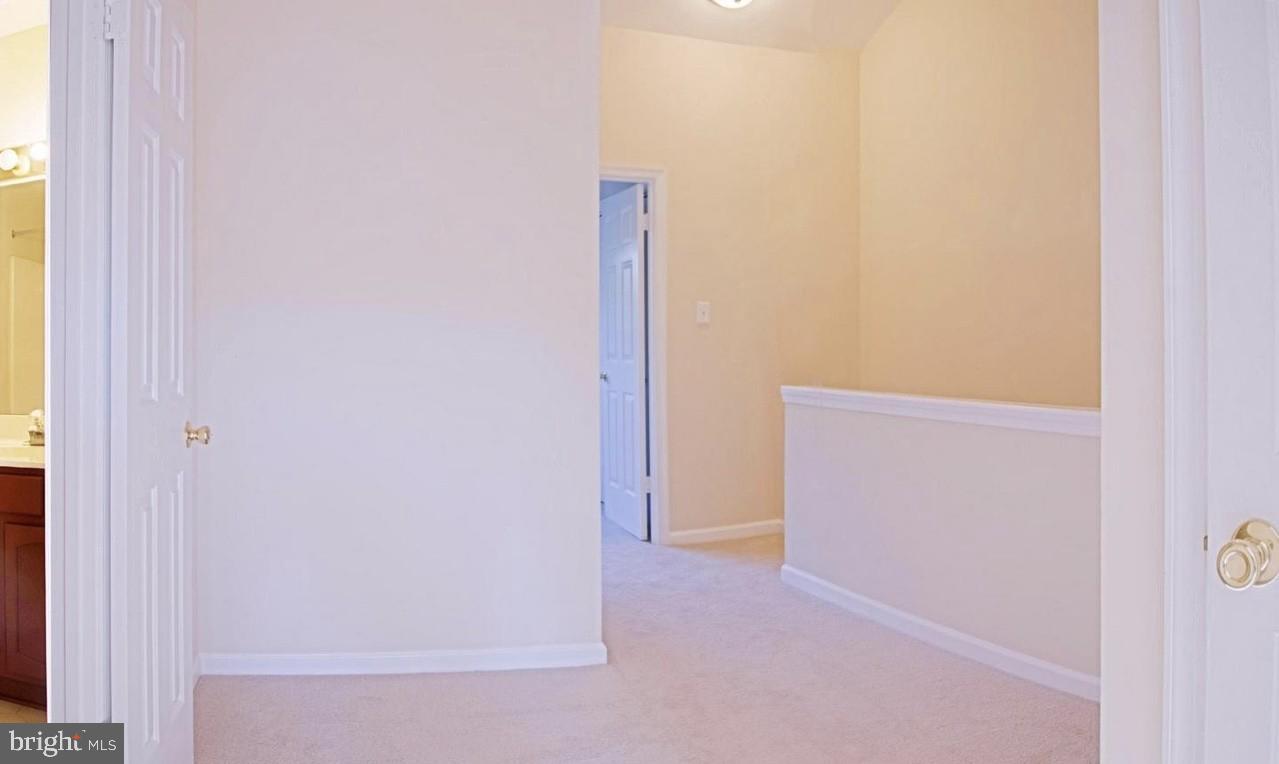 111 RIVER RD, OCCOQUAN, Virginia 22125, 4 Bedrooms Bedrooms, ,3 BathroomsBathrooms,Residential,For sale,111 RIVER RD,VAPW2097654 MLS # VAPW2097654