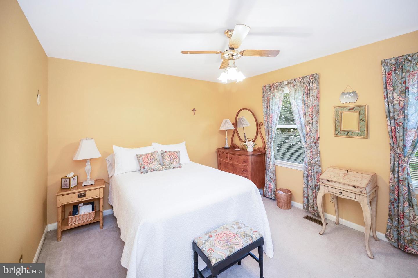 10415 SHAW DR, SPOTSYLVANIA, Virginia 22553, 4 Bedrooms Bedrooms, 9 Rooms Rooms,2 BathroomsBathrooms,Residential,For sale,10415 SHAW DR,VASP2034128 MLS # VASP2034128