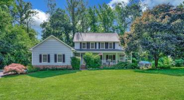 10415 SHAW DR, SPOTSYLVANIA, Virginia 22553, 4 Bedrooms Bedrooms, 9 Rooms Rooms,2 BathroomsBathrooms,Residential,For sale,10415 SHAW DR,VASP2034128 MLS # VASP2034128
