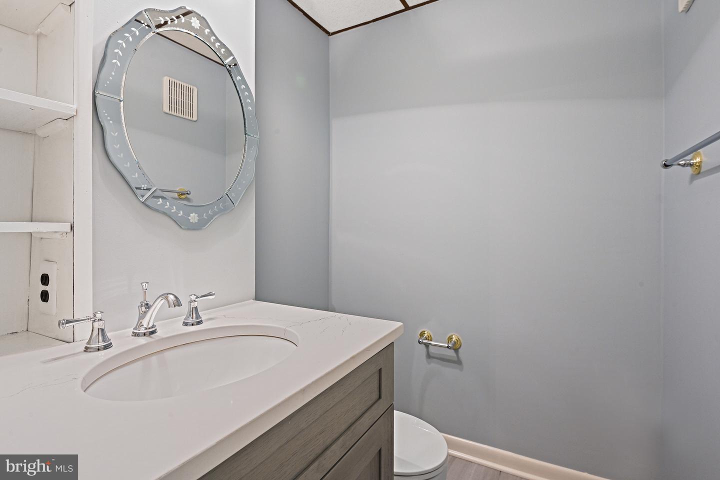 9405 ODYSSEY CT, BURKE, Virginia 22015, 3 Bedrooms Bedrooms, ,2 BathroomsBathrooms,Residential,For sale,9405 ODYSSEY CT,VAFX2249468 MLS # VAFX2249468