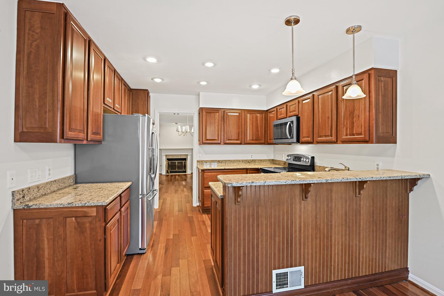 9405 ODYSSEY CT, BURKE, Virginia 22015, 3 Bedrooms Bedrooms, ,2 BathroomsBathrooms,Residential,For sale,9405 ODYSSEY CT,VAFX2249468 MLS # VAFX2249468