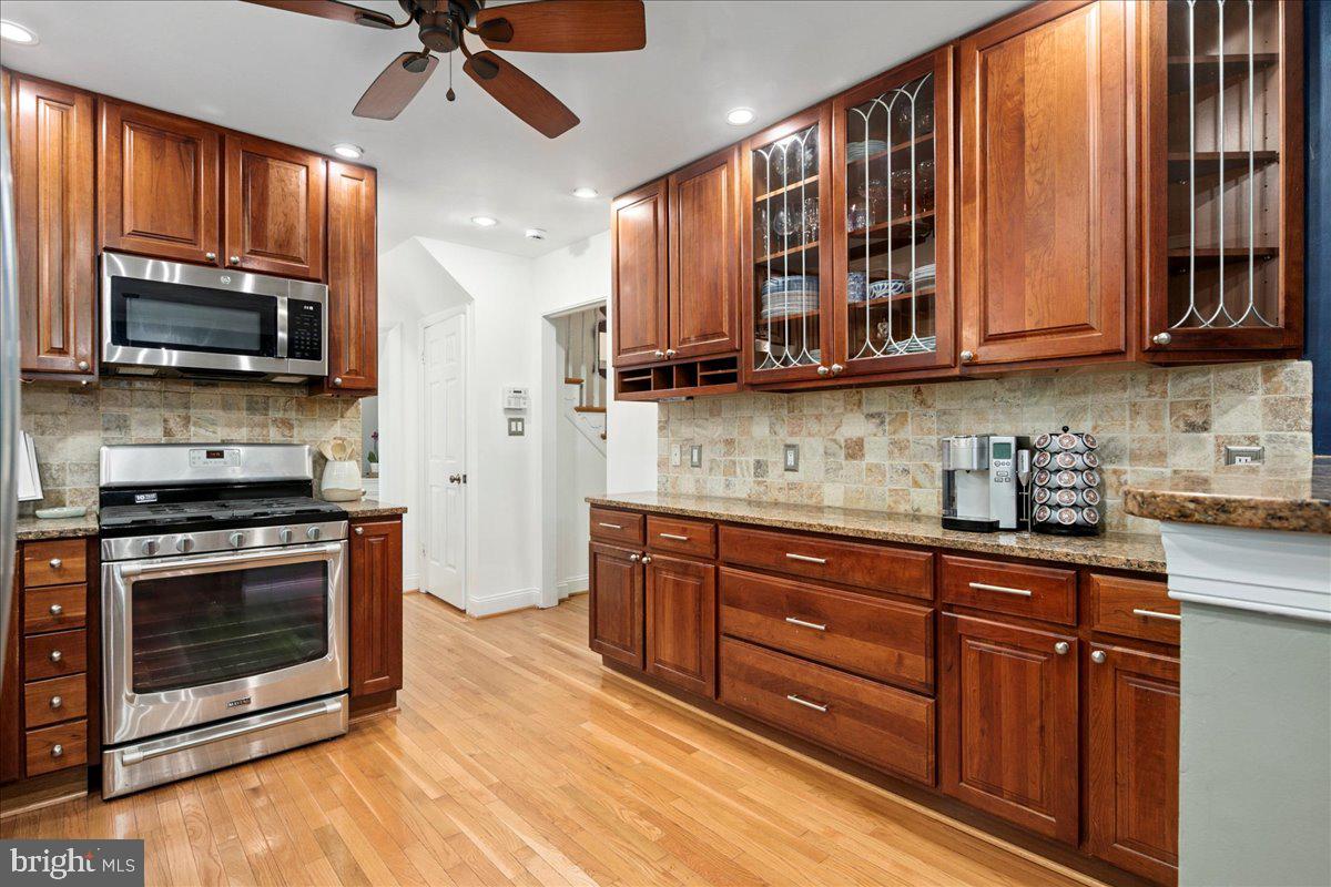 2411 CAVENDISH DR, ALEXANDRIA, Virginia 22308, 3 Bedrooms Bedrooms, ,2 BathroomsBathrooms,Residential,For sale,2411 CAVENDISH DR,VAFX2249508 MLS # VAFX2249508