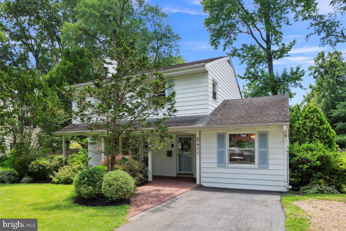 2411 CAVENDISH DR, ALEXANDRIA, Virginia 22308, 3 Bedrooms Bedrooms, ,2 BathroomsBathrooms,Residential,For sale,2411 CAVENDISH DR,VAFX2249508 MLS # VAFX2249508