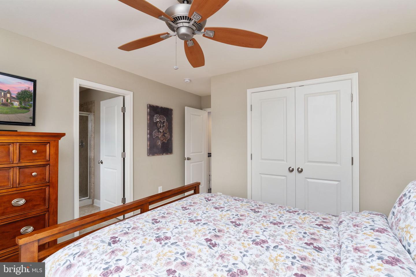 5700 SPRUCE VALLEY DR, FREDERICKSBURG, Virginia 22407, 4 Bedrooms Bedrooms, ,4 BathroomsBathrooms,Residential,For sale,5700 SPRUCE VALLEY DR,VASP2034146 MLS # VASP2034146