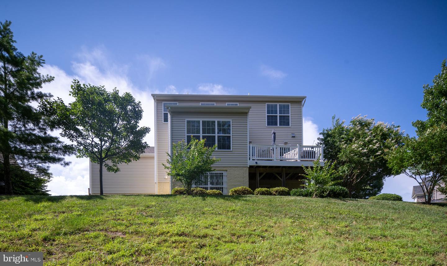 5700 SPRUCE VALLEY DR, FREDERICKSBURG, Virginia 22407, 4 Bedrooms Bedrooms, ,4 BathroomsBathrooms,Residential,For sale,5700 SPRUCE VALLEY DR,VASP2034146 MLS # VASP2034146