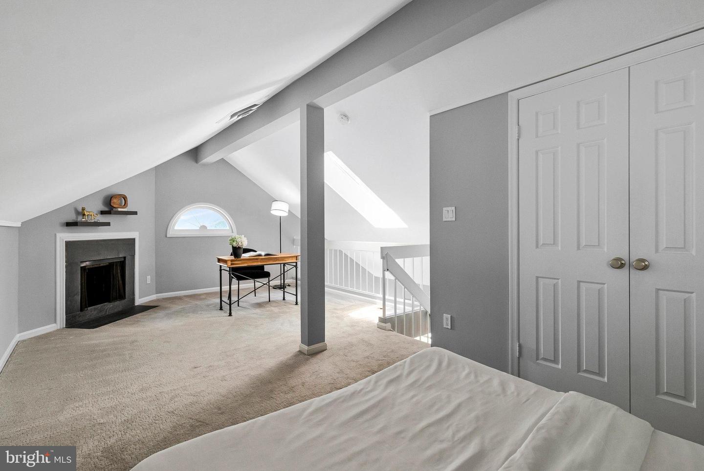 1307 E ABINGDON DR #4, ALEXANDRIA, Virginia 22314, 1 Bedroom Bedrooms, ,1 BathroomBathrooms,Residential,For sale,1307 E ABINGDON DR #4,VAAX2046858 MLS # VAAX2046858