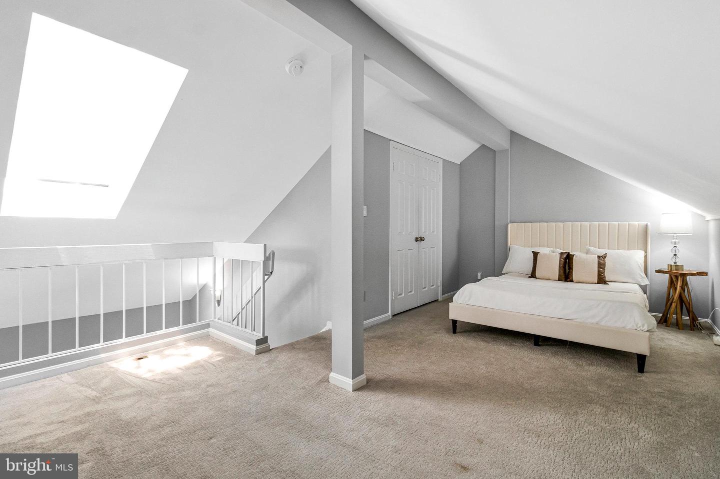1307 E ABINGDON DR #4, ALEXANDRIA, Virginia 22314, 1 Bedroom Bedrooms, ,1 BathroomBathrooms,Residential,For sale,1307 E ABINGDON DR #4,VAAX2046858 MLS # VAAX2046858