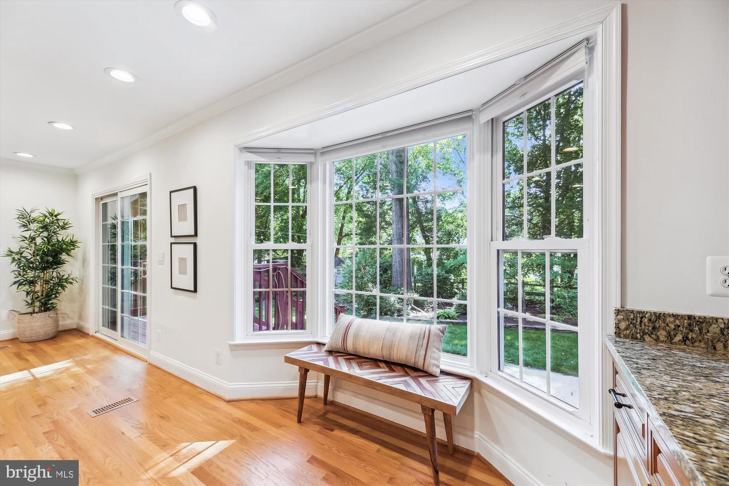 8407 BREWSTER DR, ALEXANDRIA, Virginia 22308, 6 Bedrooms Bedrooms, ,4 BathroomsBathrooms,Residential,For sale,8407 BREWSTER DR,VAFX2249710 MLS # VAFX2249710