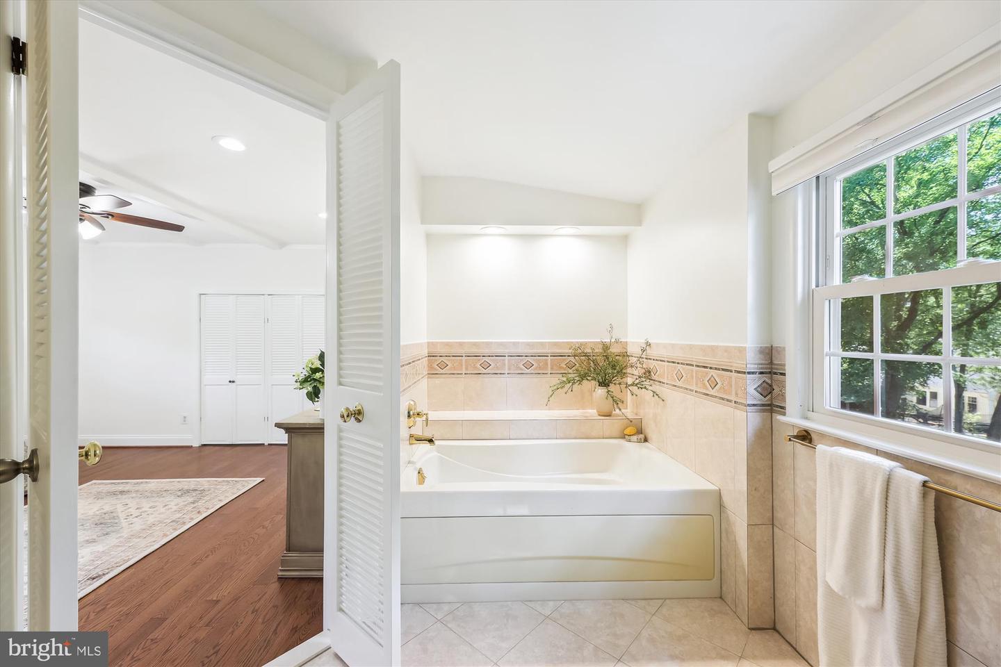 8407 BREWSTER DR, ALEXANDRIA, Virginia 22308, 6 Bedrooms Bedrooms, ,4 BathroomsBathrooms,Residential,For sale,8407 BREWSTER DR,VAFX2249710 MLS # VAFX2249710