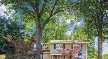 8407 BREWSTER DR, ALEXANDRIA, Virginia 22308, 6 Bedrooms Bedrooms, ,4 BathroomsBathrooms,Residential,For sale,8407 BREWSTER DR,VAFX2249710 MLS # VAFX2249710