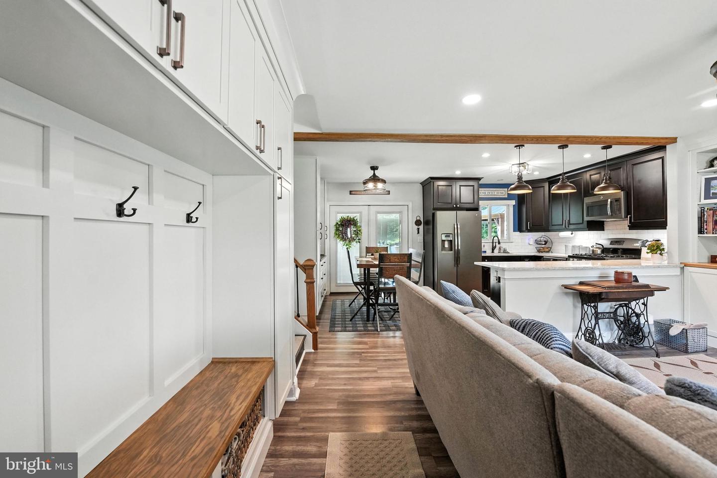 8210 ACKLEY ST, ALEXANDRIA, Virginia 22309, 4 Bedrooms Bedrooms, ,2 BathroomsBathrooms,Residential,For sale,8210 ACKLEY ST,VAFX2249846 MLS # VAFX2249846