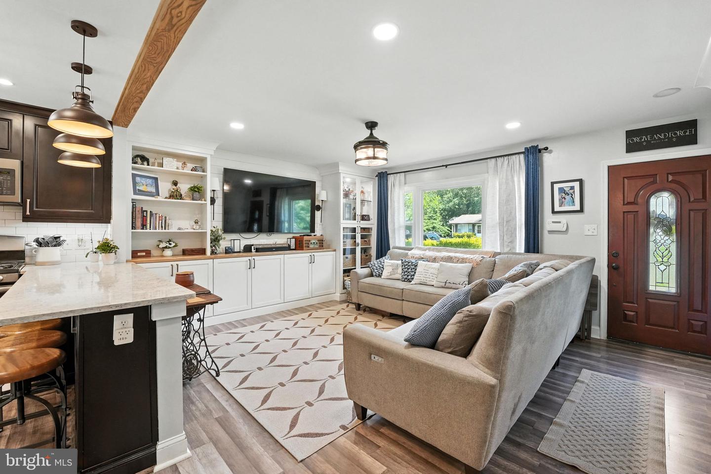 8210 ACKLEY ST, ALEXANDRIA, Virginia 22309, 4 Bedrooms Bedrooms, ,2 BathroomsBathrooms,Residential,For sale,8210 ACKLEY ST,VAFX2249846 MLS # VAFX2249846