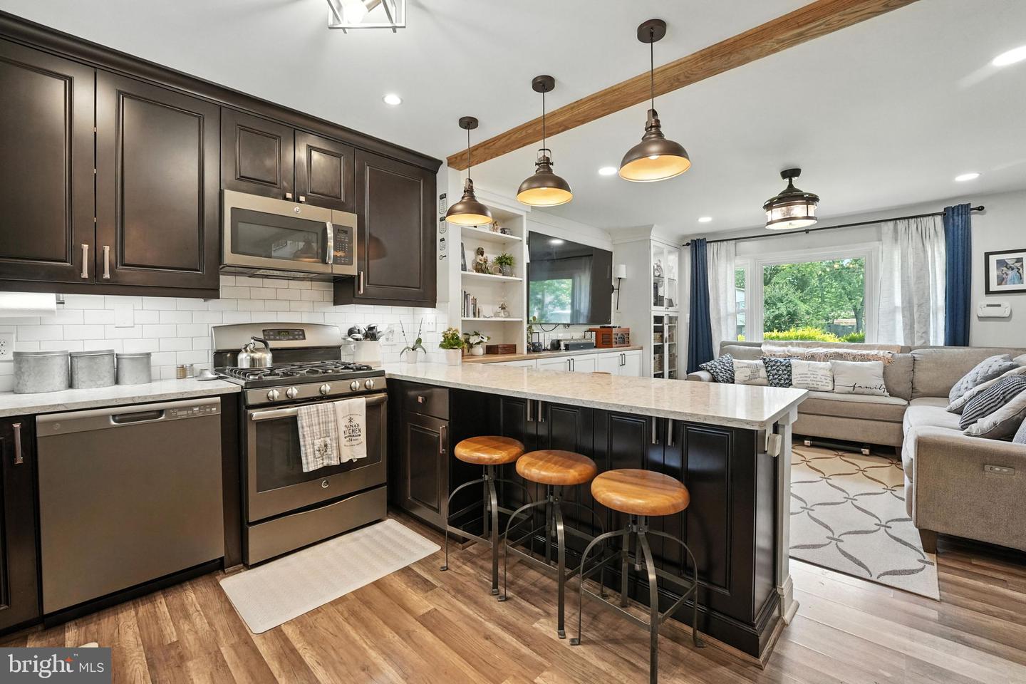8210 ACKLEY ST, ALEXANDRIA, Virginia 22309, 4 Bedrooms Bedrooms, ,2 BathroomsBathrooms,Residential,For sale,8210 ACKLEY ST,VAFX2249846 MLS # VAFX2249846