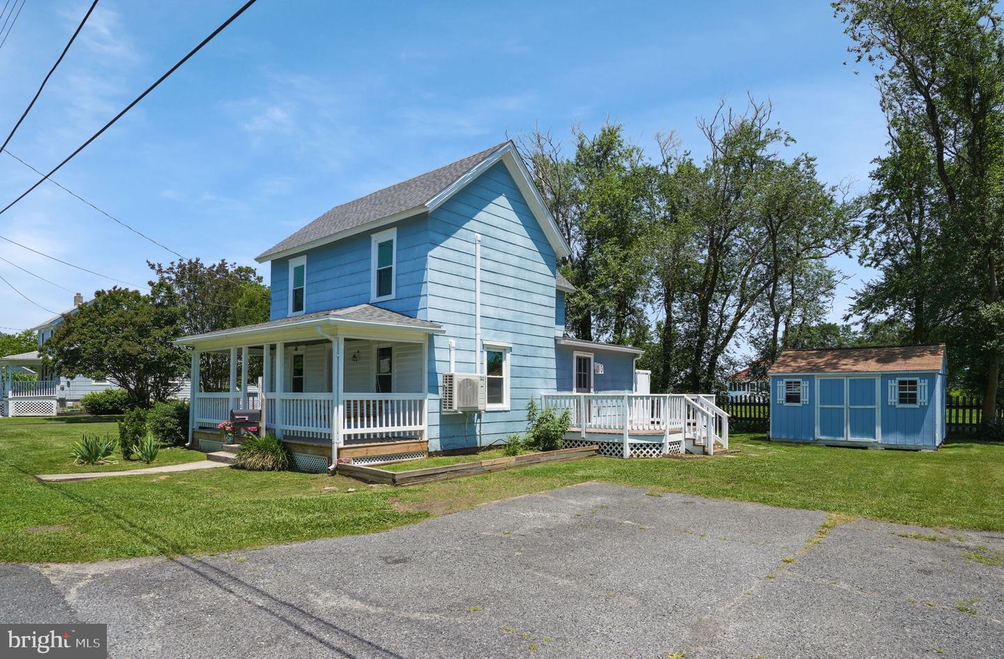 6033 LEWIS ST, CHINCOTEAGUE ISLAND, Virginia 23336, 3 Bedrooms Bedrooms, ,1 BathroomBathrooms,Residential,For sale,6033 LEWIS ST,VAAC2001972 MLS # VAAC2001972