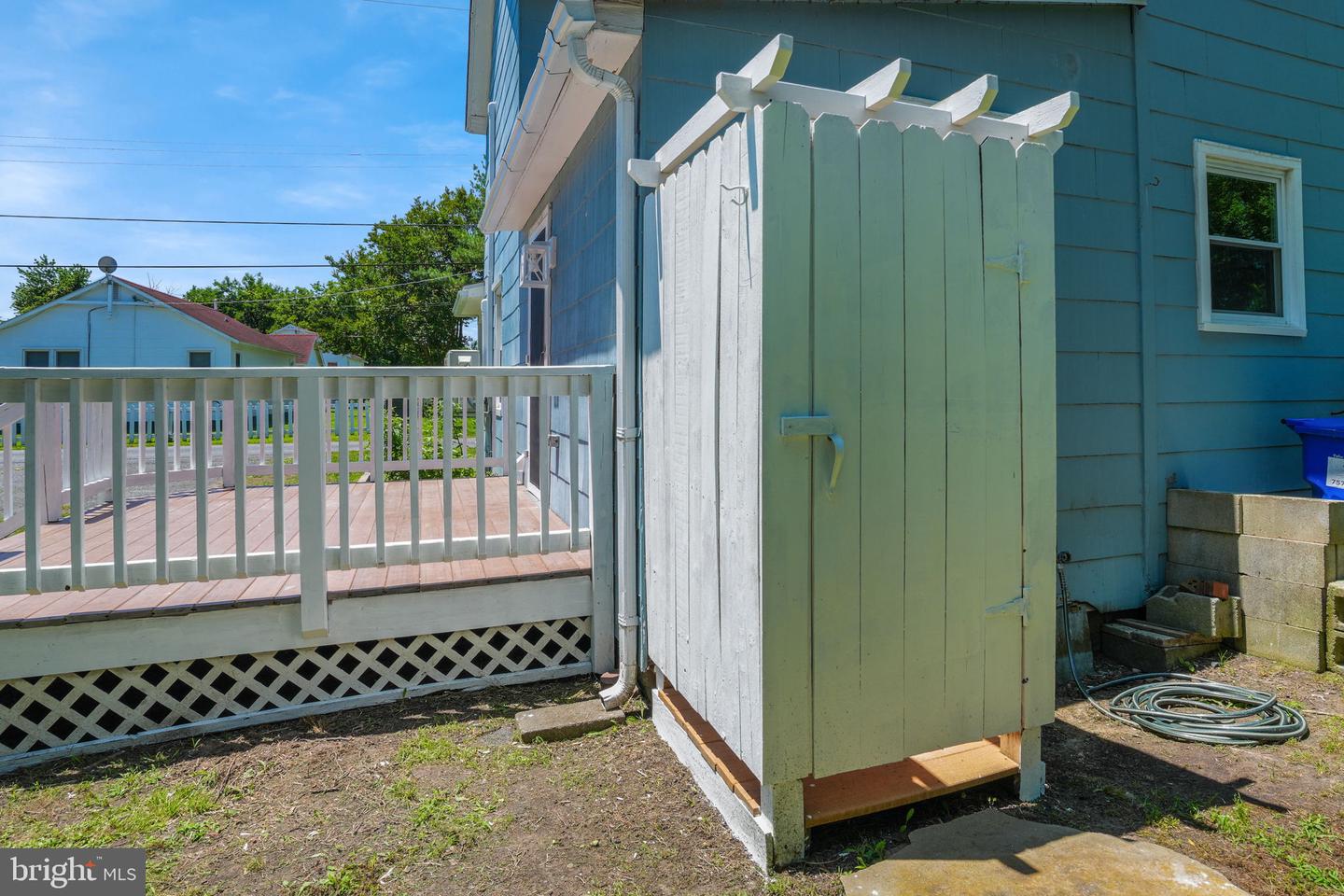 6033 LEWIS ST, CHINCOTEAGUE ISLAND, Virginia 23336, 3 Bedrooms Bedrooms, ,1 BathroomBathrooms,Residential,For sale,6033 LEWIS ST,VAAC2001972 MLS # VAAC2001972
