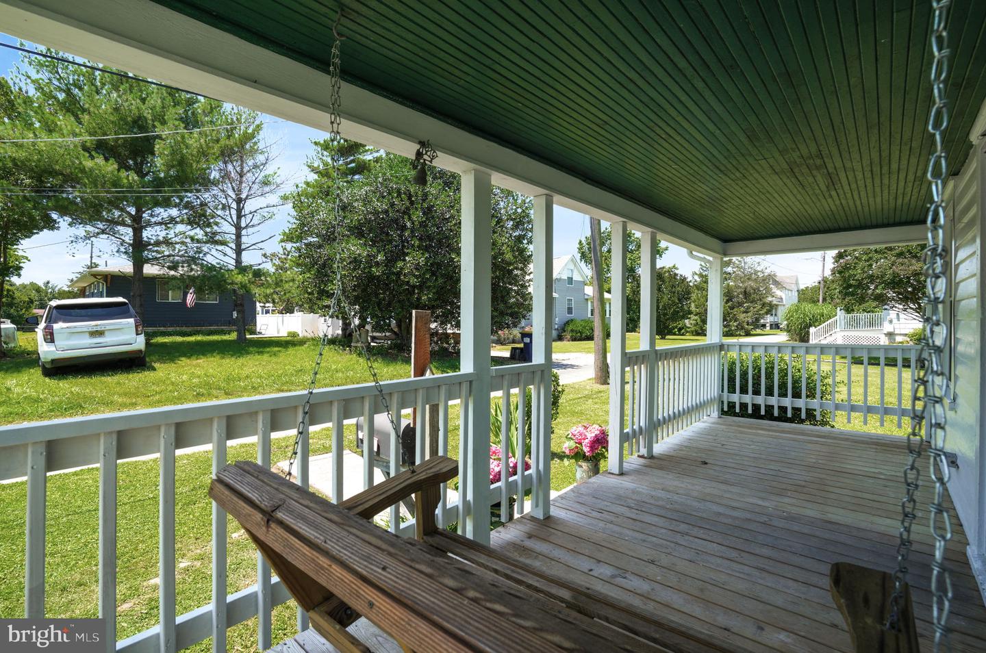 6033 LEWIS ST, CHINCOTEAGUE ISLAND, Virginia 23336, 3 Bedrooms Bedrooms, ,1 BathroomBathrooms,Residential,For sale,6033 LEWIS ST,VAAC2001972 MLS # VAAC2001972