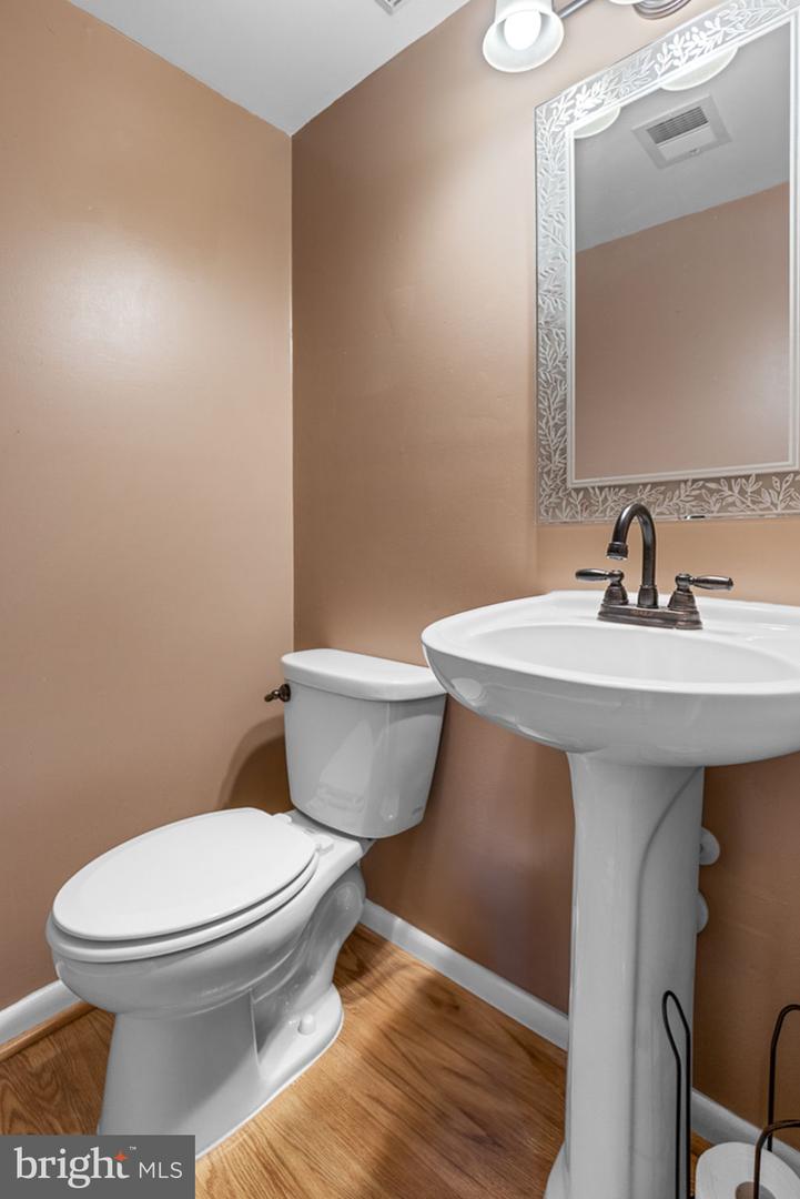 13159 QUANN LN, WOODBRIDGE, Virginia 22193, 3 Bedrooms Bedrooms, ,2 BathroomsBathrooms,Residential,For sale,13159 QUANN LN,VAPW2097744 MLS # VAPW2097744