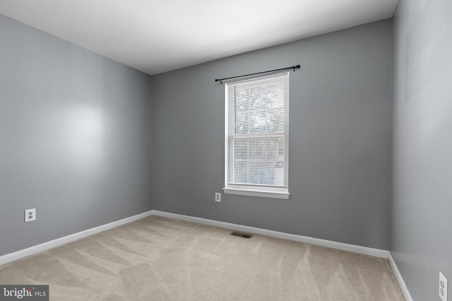 13159 QUANN LN, WOODBRIDGE, Virginia 22193, 3 Bedrooms Bedrooms, ,2 BathroomsBathrooms,Residential,For sale,13159 QUANN LN,VAPW2097744 MLS # VAPW2097744