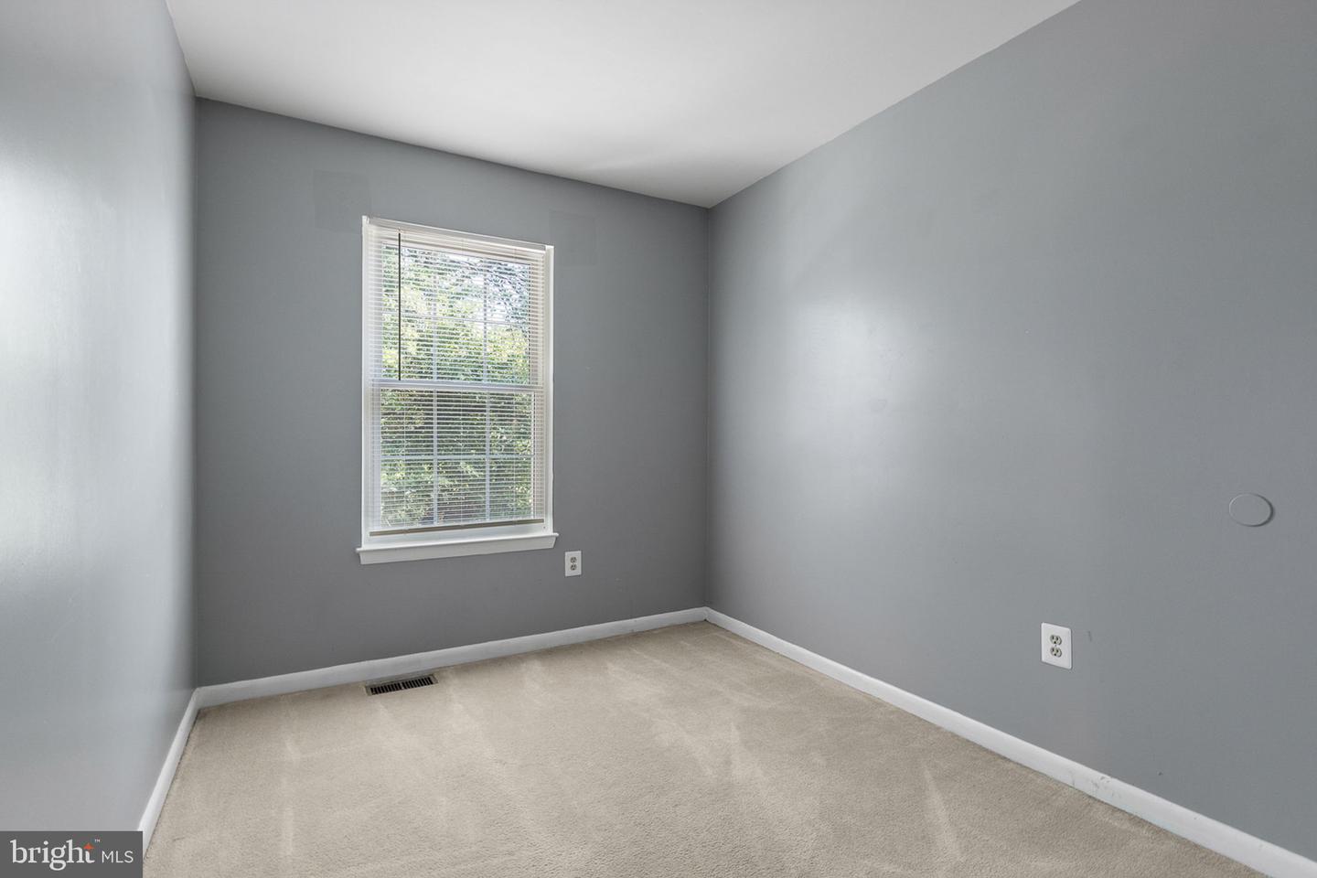 13159 QUANN LN, WOODBRIDGE, Virginia 22193, 3 Bedrooms Bedrooms, ,2 BathroomsBathrooms,Residential,For sale,13159 QUANN LN,VAPW2097744 MLS # VAPW2097744