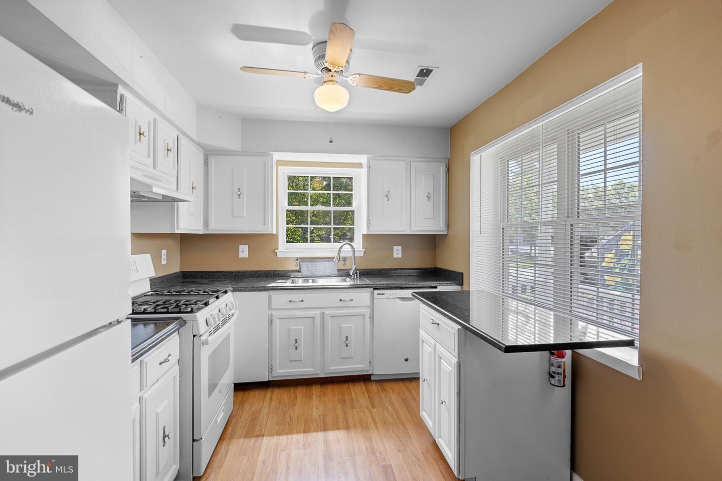 13159 QUANN LN, WOODBRIDGE, Virginia 22193, 3 Bedrooms Bedrooms, ,2 BathroomsBathrooms,Residential,For sale,13159 QUANN LN,VAPW2097744 MLS # VAPW2097744
