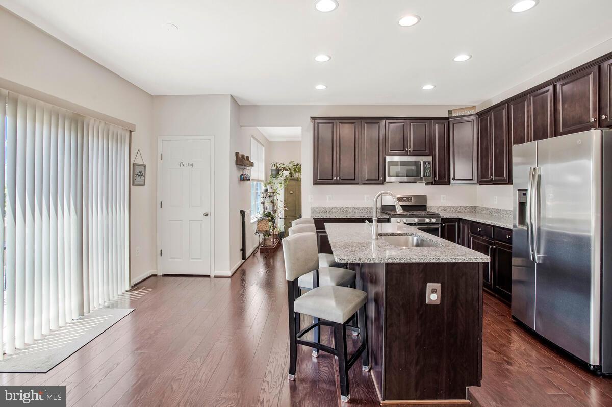 15801 AERIAL VIEW RD, WOODBRIDGE, Virginia 22193, 4 Bedrooms Bedrooms, ,3 BathroomsBathrooms,Residential,For sale,15801 AERIAL VIEW RD,VAPW2097768 MLS # VAPW2097768