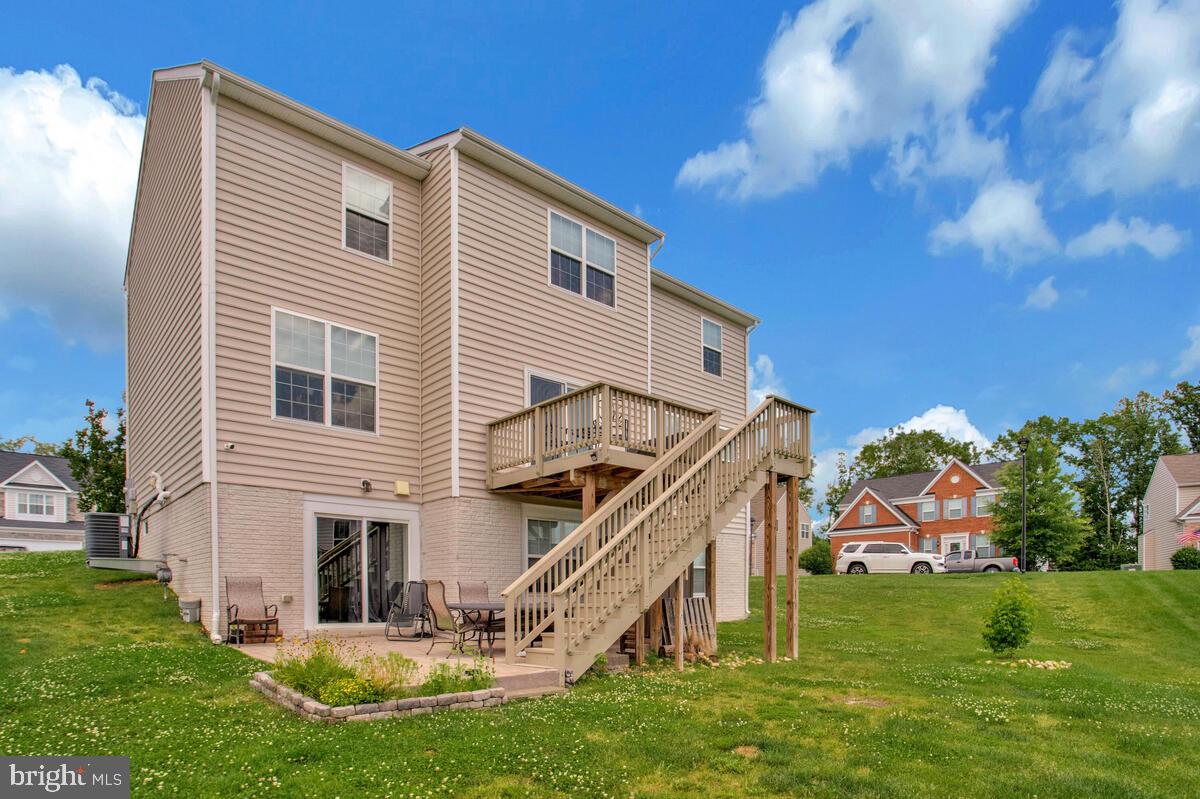 15801 AERIAL VIEW RD, WOODBRIDGE, Virginia 22193, 4 Bedrooms Bedrooms, ,3 BathroomsBathrooms,Residential,For sale,15801 AERIAL VIEW RD,VAPW2097768 MLS # VAPW2097768