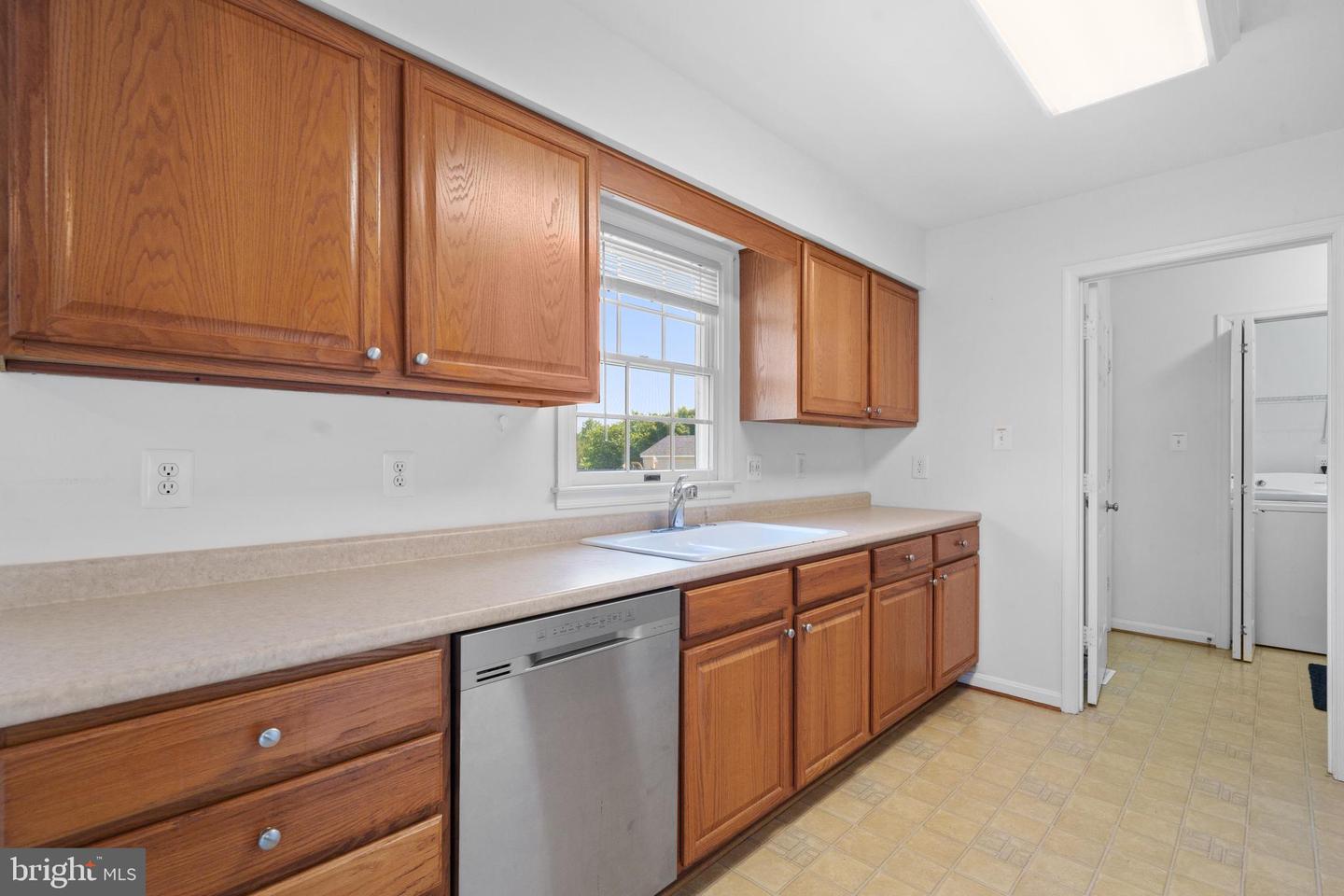 7032 E JUSTIN CT E, WARRENTON, Virginia 20186, 3 Bedrooms Bedrooms, ,2 BathroomsBathrooms,Residential,For sale,7032 E JUSTIN CT E,VAFQ2017160 MLS # VAFQ2017160