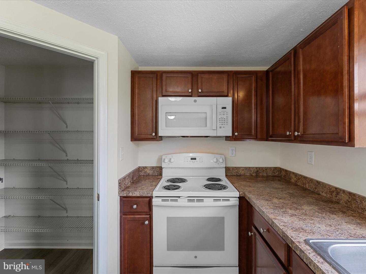 133 COUNTRY PARK DR, WINCHESTER, Virginia 22602, 3 Bedrooms Bedrooms, ,1 BathroomBathrooms,Residential,For sale,133 COUNTRY PARK DR,VAFV2035048 MLS # VAFV2035048