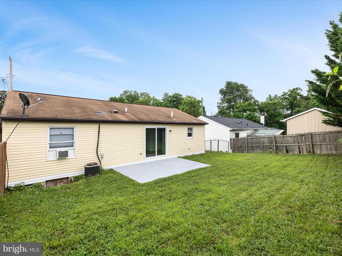 133 COUNTRY PARK DR, WINCHESTER, Virginia 22602, 3 Bedrooms Bedrooms, ,1 BathroomBathrooms,Residential,For sale,133 COUNTRY PARK DR,VAFV2035048 MLS # VAFV2035048