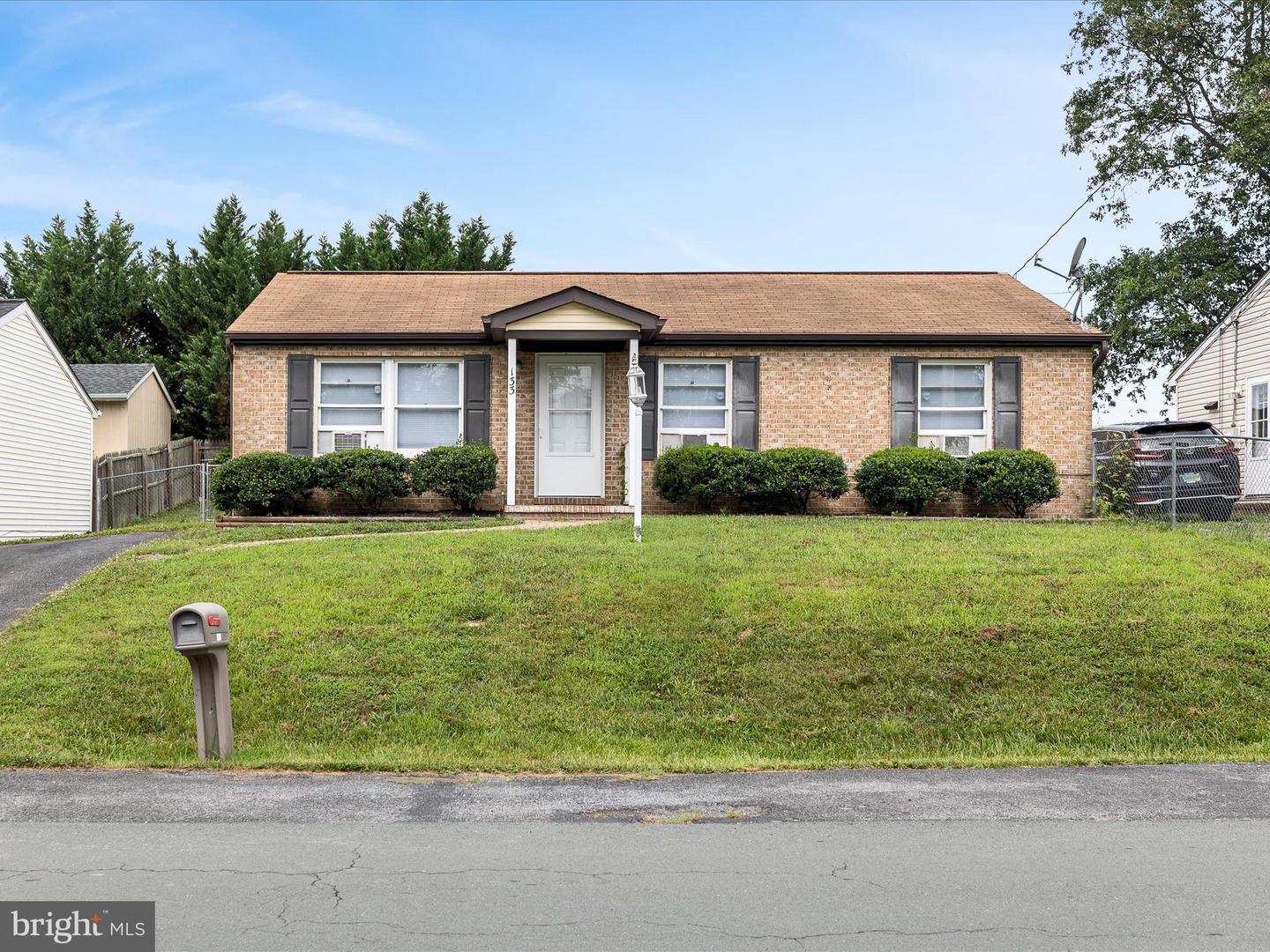 133 COUNTRY PARK DR, WINCHESTER, Virginia 22602, 3 Bedrooms Bedrooms, ,1 BathroomBathrooms,Residential,For sale,133 COUNTRY PARK DR,VAFV2035048 MLS # VAFV2035048