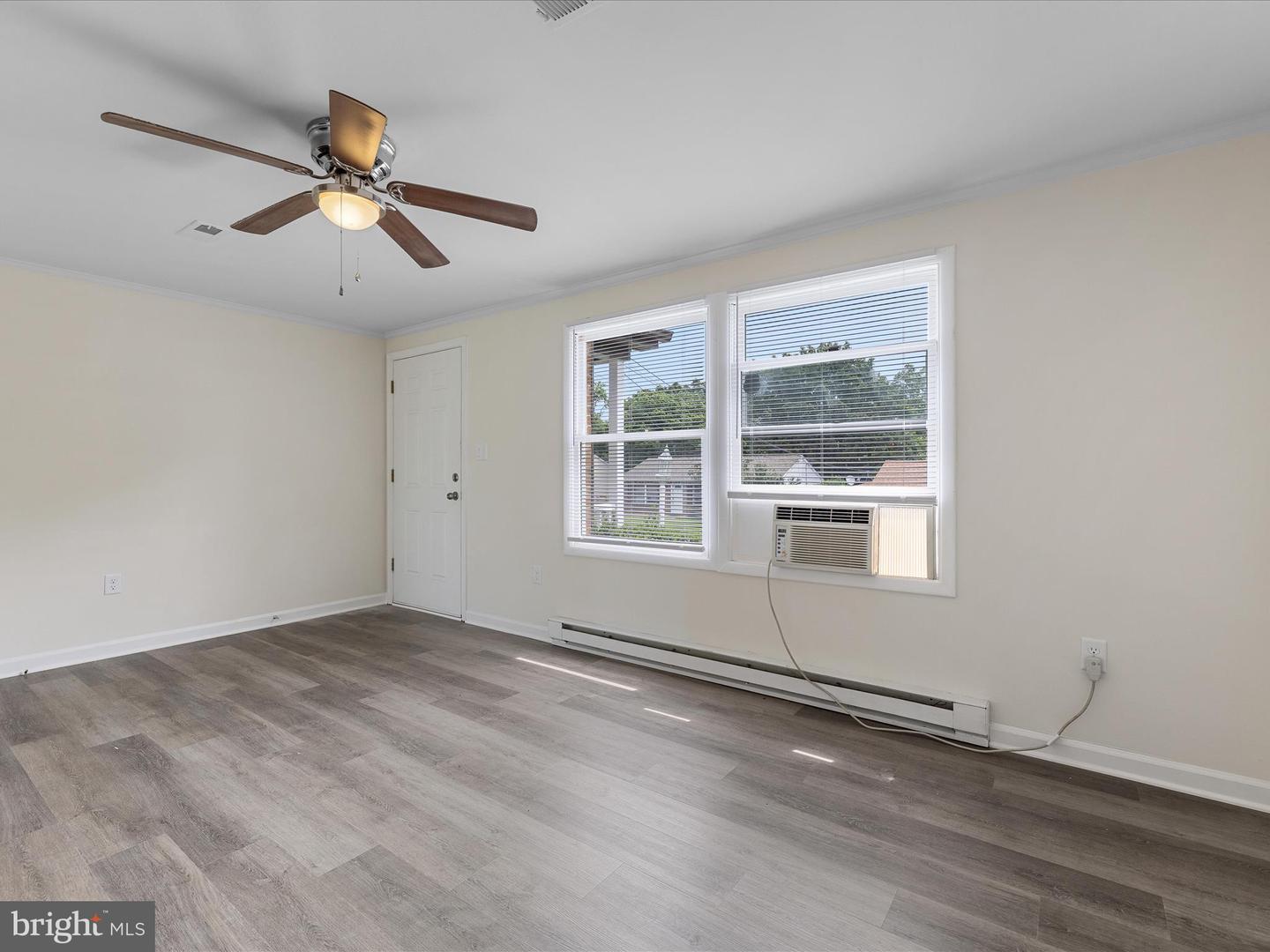 133 COUNTRY PARK DR, WINCHESTER, Virginia 22602, 3 Bedrooms Bedrooms, ,1 BathroomBathrooms,Residential,For sale,133 COUNTRY PARK DR,VAFV2035048 MLS # VAFV2035048