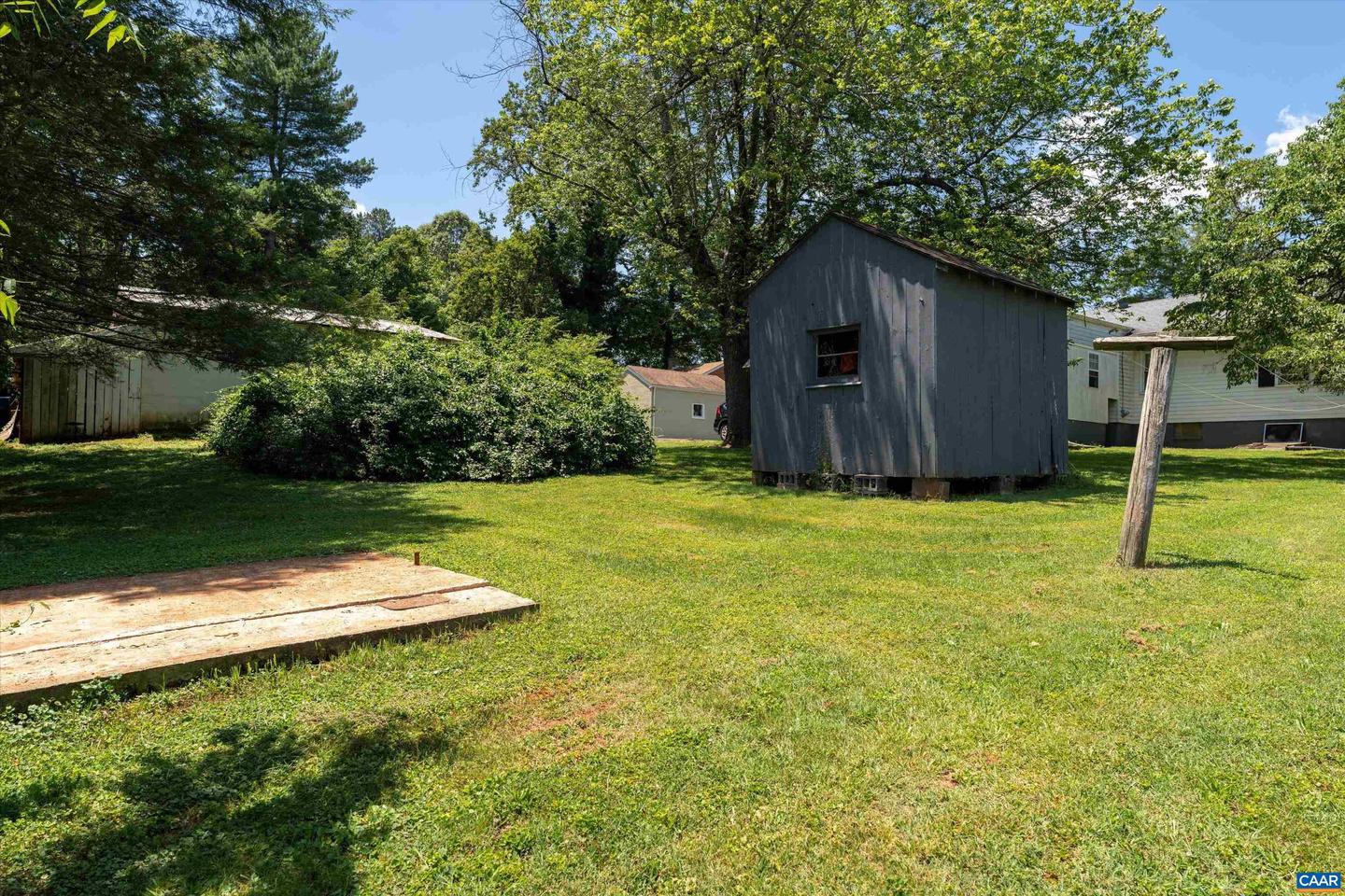 3035 SCOTTSVILLE RD, CHARLOTTESVILLE, Virginia 22902, 2 Bedrooms Bedrooms, ,2 BathroomsBathrooms,Residential,For sale,3035 SCOTTSVILLE RD,666050 MLS # 666050