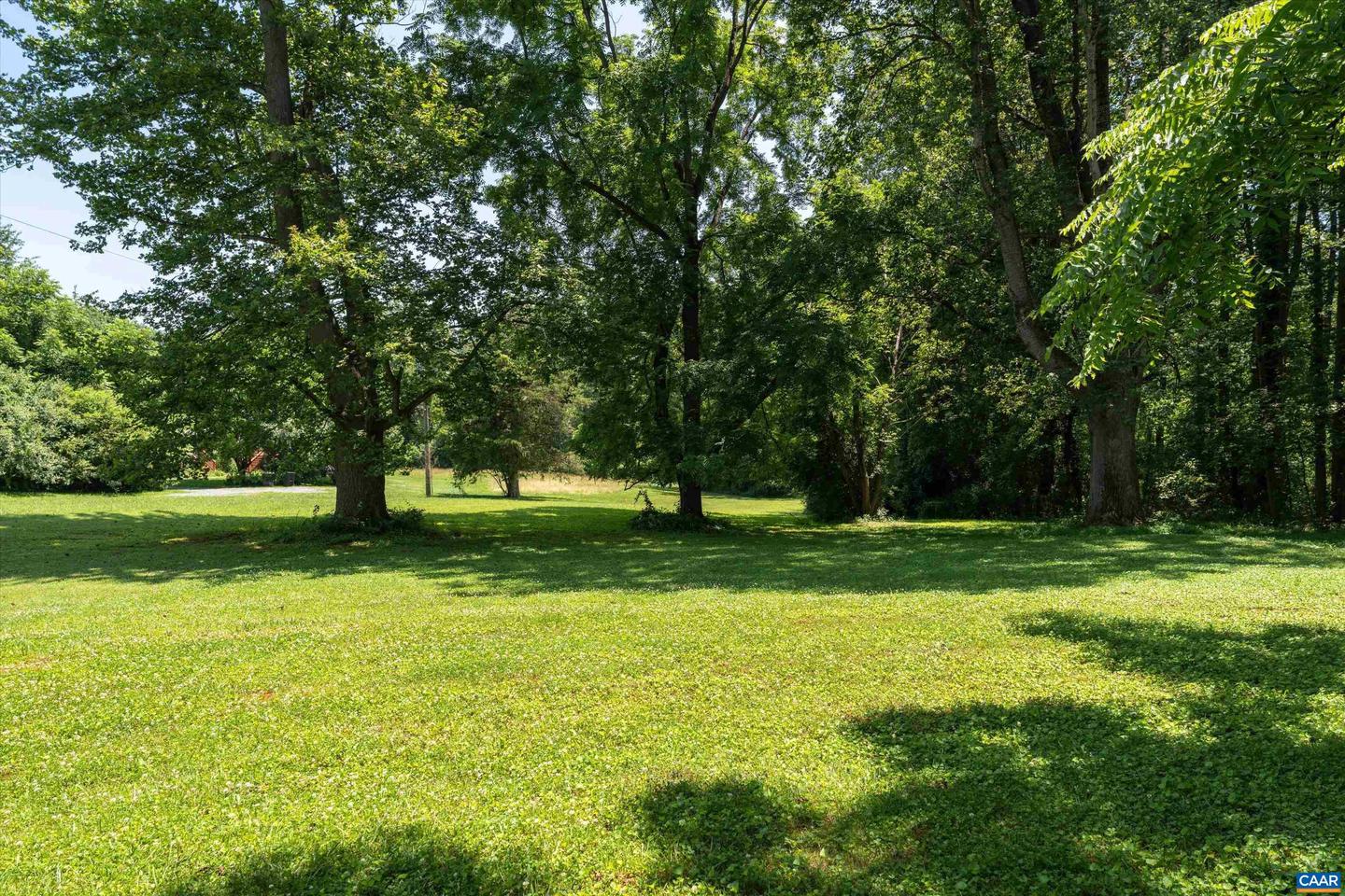 3035 SCOTTSVILLE RD, CHARLOTTESVILLE, Virginia 22902, 2 Bedrooms Bedrooms, ,2 BathroomsBathrooms,Residential,For sale,3035 SCOTTSVILLE RD,666050 MLS # 666050