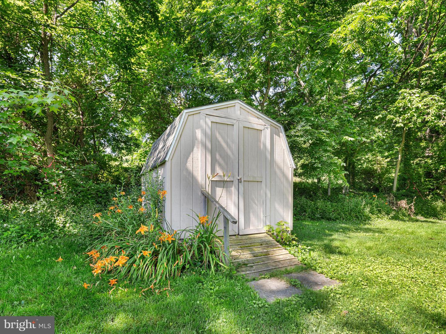 55 W DUCK ST, FRONT ROYAL, Virginia 22630, 3 Bedrooms Bedrooms, ,2 BathroomsBathrooms,Residential,For sale,55 W DUCK ST,VAWR2011562 MLS # VAWR2011562