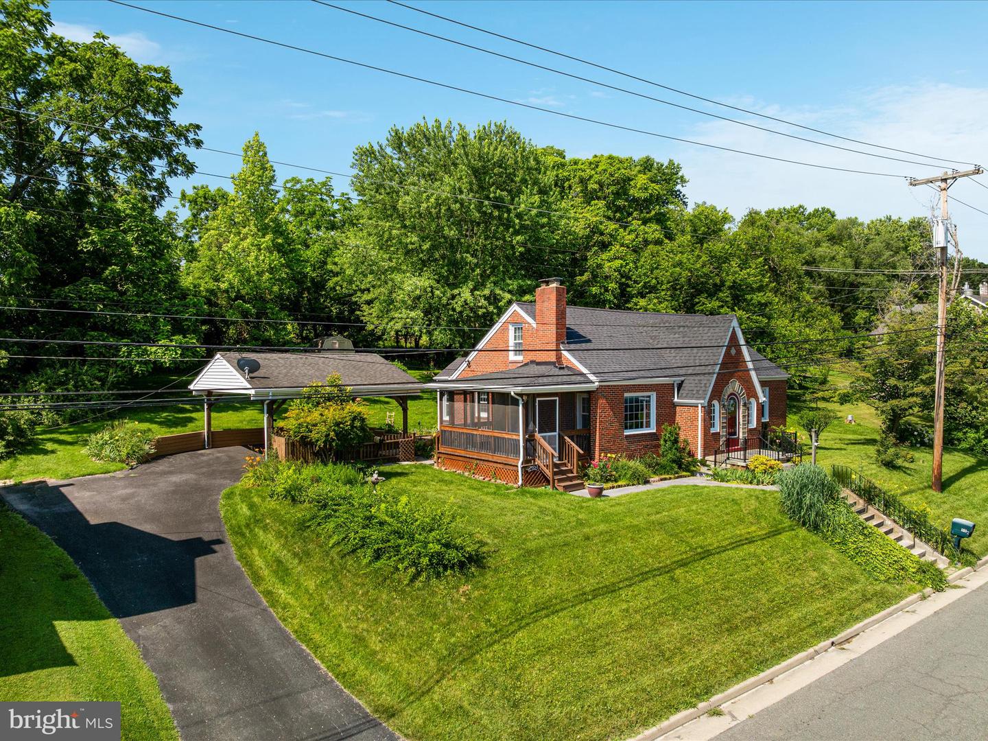 55 W DUCK ST, FRONT ROYAL, Virginia 22630, 3 Bedrooms Bedrooms, ,2 BathroomsBathrooms,Residential,For sale,55 W DUCK ST,VAWR2011562 MLS # VAWR2011562