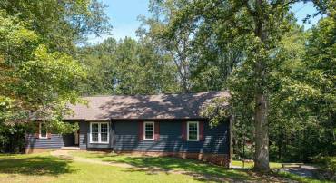 1190 FOX RIDGE DR, EARLYSVILLE, Virginia 22936, 4 Bedrooms Bedrooms, ,4 BathroomsBathrooms,Residential,For sale,1190 FOX RIDGE DR,666065 MLS # 666065