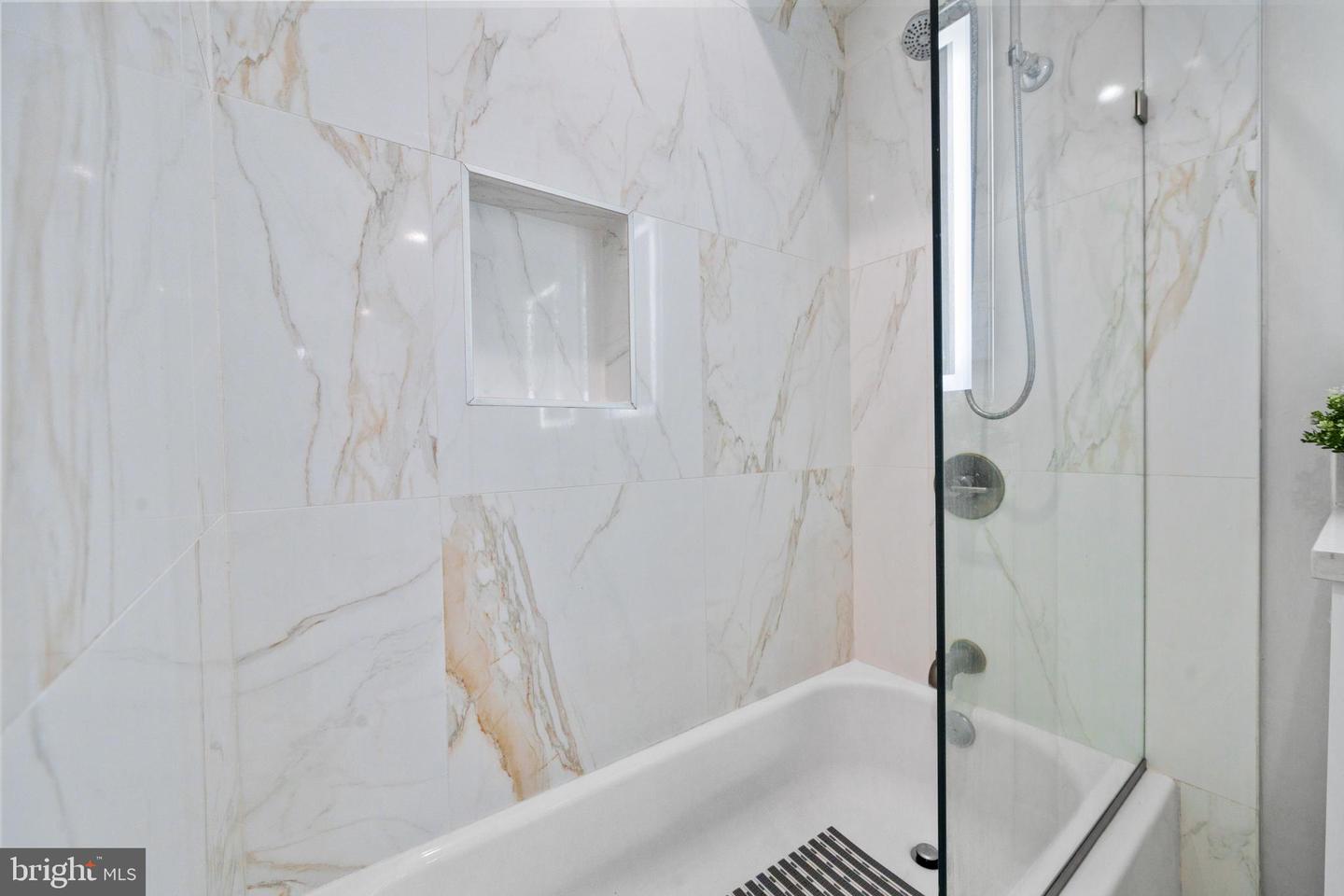 3523 14TH ST NW #1, WASHINGTON, District Of Columbia 20010, 1 Bedroom Bedrooms, ,1 BathroomBathrooms,Residential,For sale,3523 14TH ST NW #1,DCDC2207598 MLS # DCDC2207598