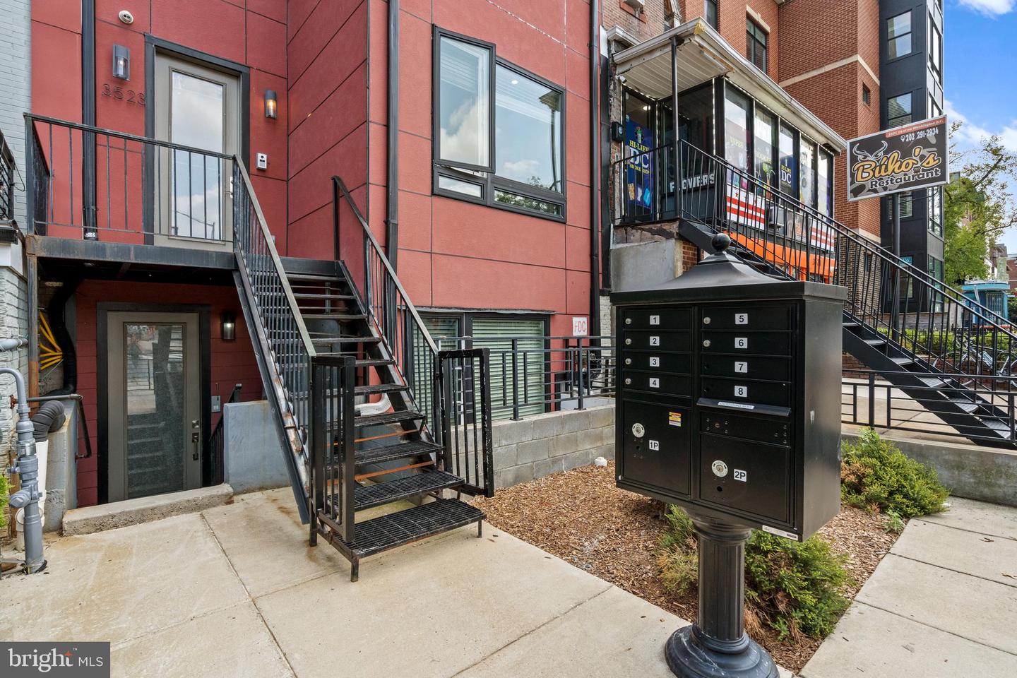 3523 14TH ST NW #1, WASHINGTON, District Of Columbia 20010, 1 Bedroom Bedrooms, ,1 BathroomBathrooms,Residential,For sale,3523 14TH ST NW #1,DCDC2207598 MLS # DCDC2207598
