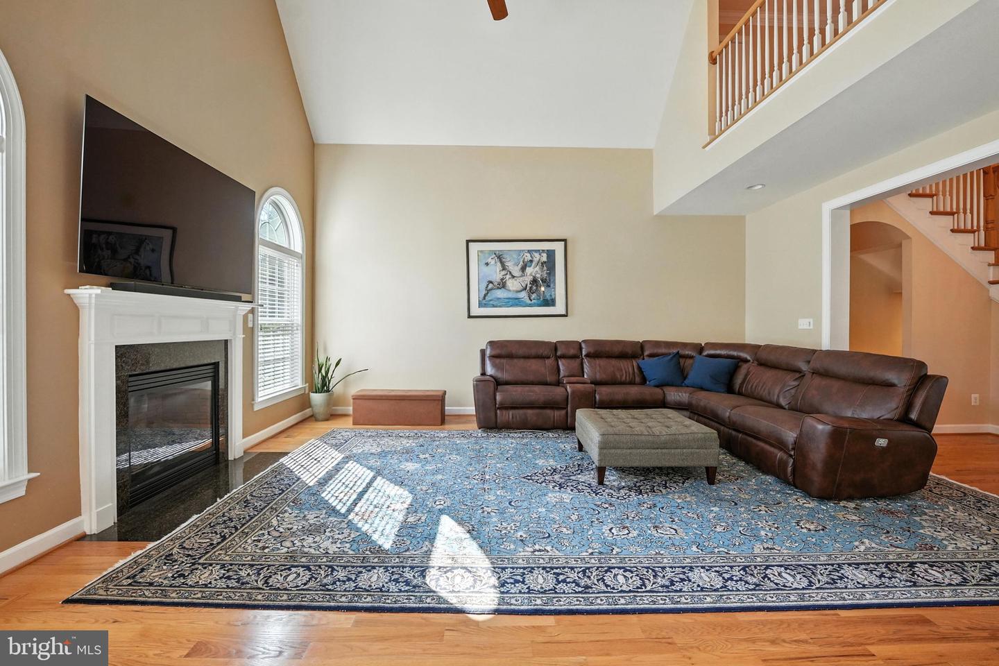 5611 EDGEMONT DR, ALEXANDRIA, Virginia 22310, 6 Bedrooms Bedrooms, ,4 BathroomsBathrooms,Residential,For sale,5611 EDGEMONT DR,VAFX2250464 MLS # VAFX2250464