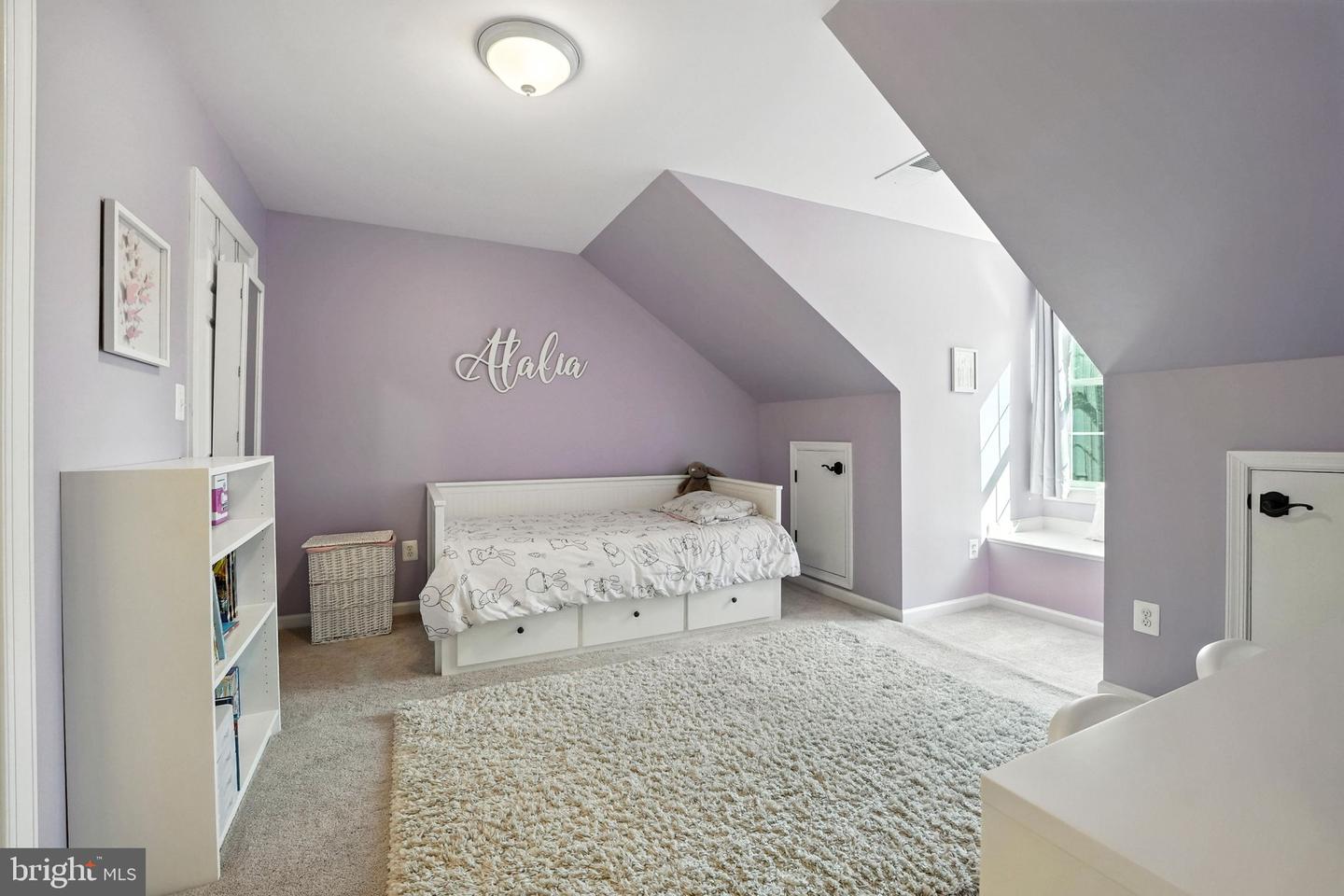 5611 EDGEMONT DR, ALEXANDRIA, Virginia 22310, 6 Bedrooms Bedrooms, ,4 BathroomsBathrooms,Residential,For sale,5611 EDGEMONT DR,VAFX2250464 MLS # VAFX2250464