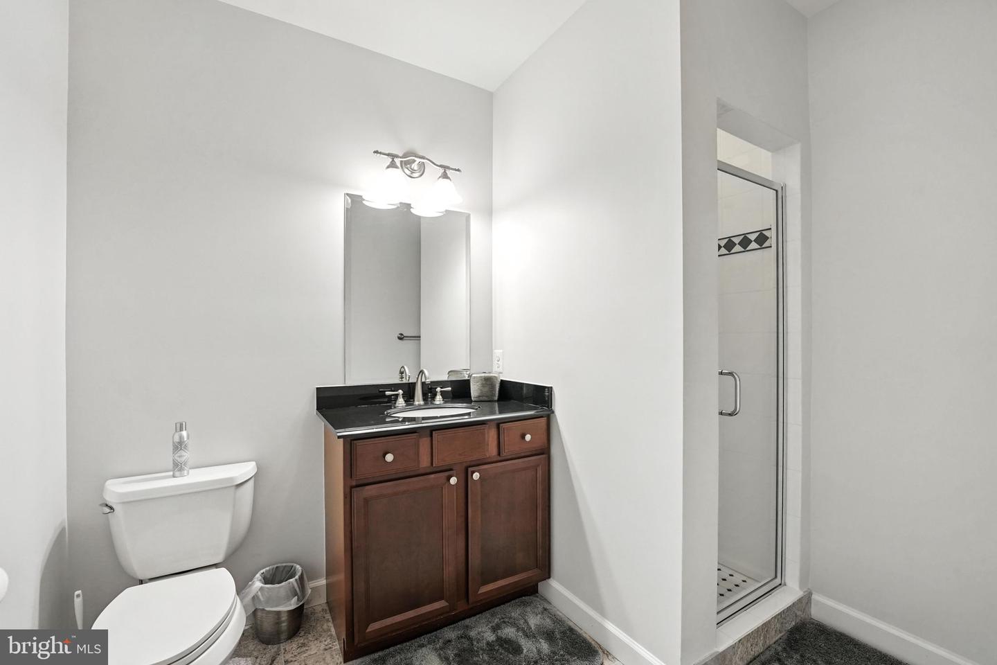 5611 EDGEMONT DR, ALEXANDRIA, Virginia 22310, 6 Bedrooms Bedrooms, ,4 BathroomsBathrooms,Residential,For sale,5611 EDGEMONT DR,VAFX2250464 MLS # VAFX2250464