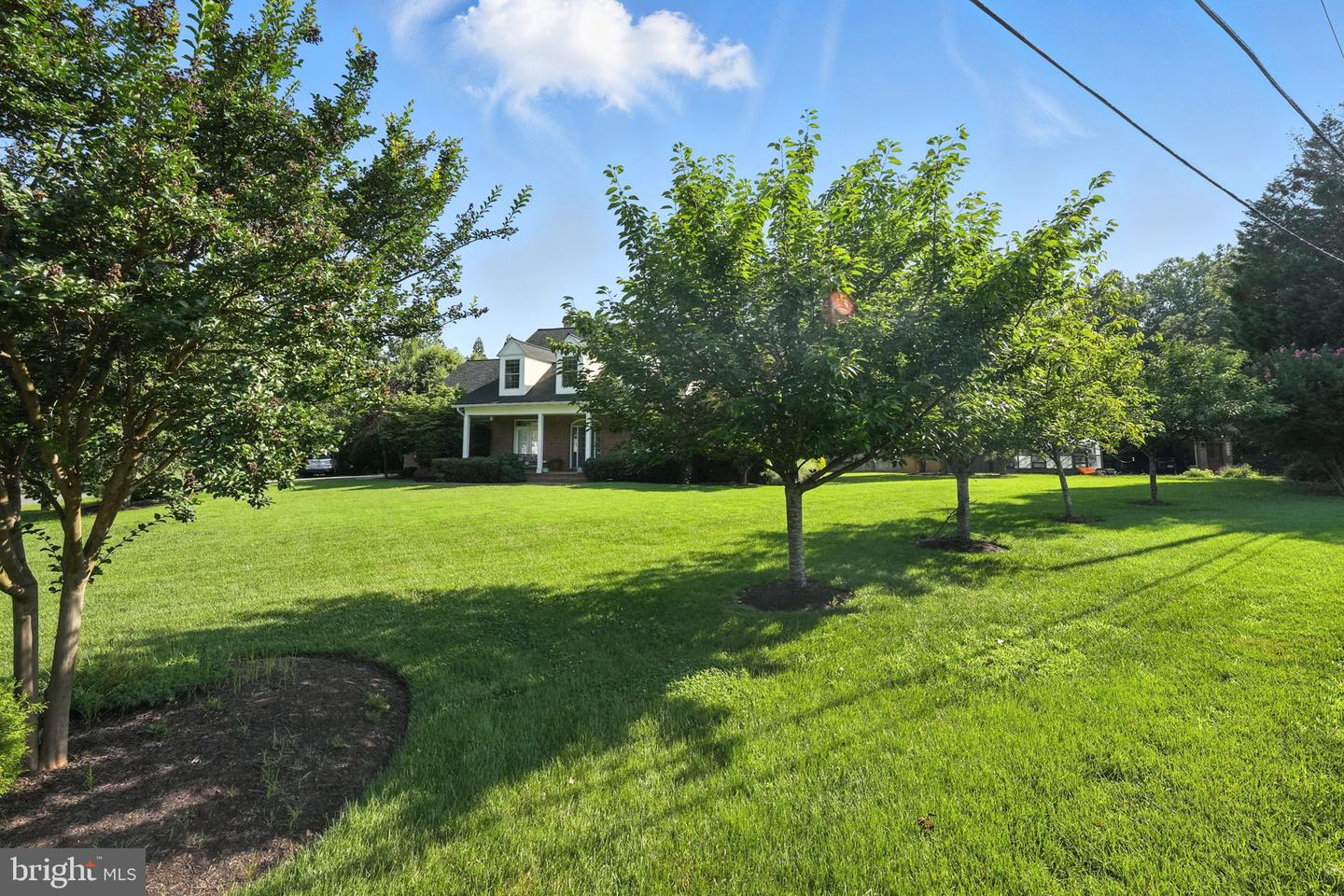 5611 EDGEMONT DR, ALEXANDRIA, Virginia 22310, 6 Bedrooms Bedrooms, ,4 BathroomsBathrooms,Residential,For sale,5611 EDGEMONT DR,VAFX2250464 MLS # VAFX2250464