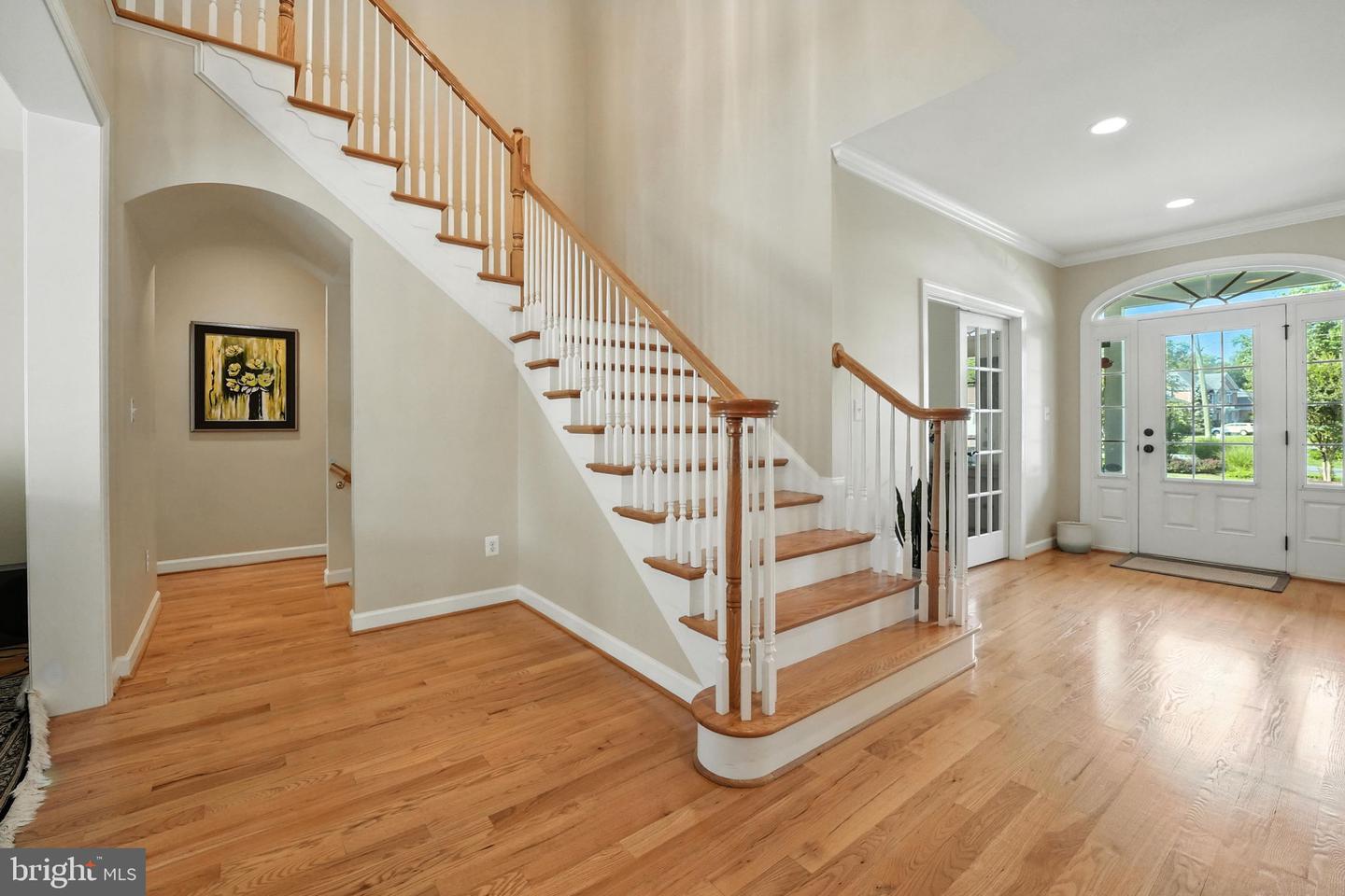 5611 EDGEMONT DR, ALEXANDRIA, Virginia 22310, 6 Bedrooms Bedrooms, ,4 BathroomsBathrooms,Residential,For sale,5611 EDGEMONT DR,VAFX2250464 MLS # VAFX2250464