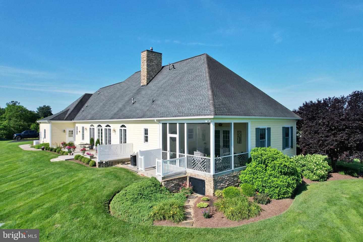 612 CARDINAL RD, NEW MARKET, Virginia 22844, 3 Bedrooms Bedrooms, ,4 BathroomsBathrooms,Residential,For sale,612 CARDINAL RD,VASH2011790 MLS # VASH2011790