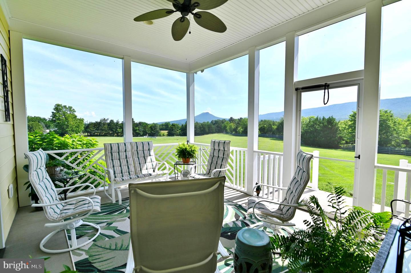 612 CARDINAL RD, NEW MARKET, Virginia 22844, 3 Bedrooms Bedrooms, ,4 BathroomsBathrooms,Residential,For sale,612 CARDINAL RD,VASH2011790 MLS # VASH2011790