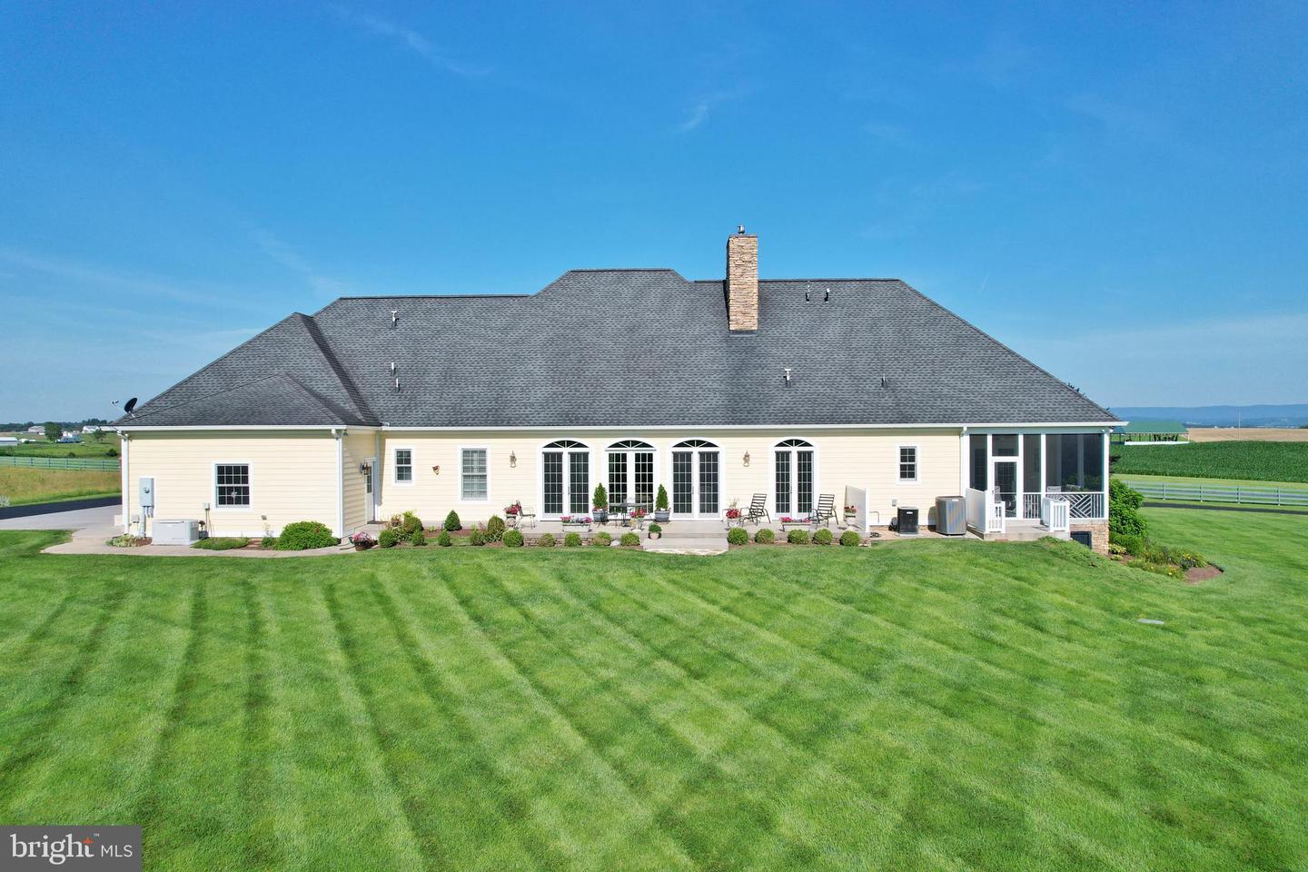 612 CARDINAL RD, NEW MARKET, Virginia 22844, 3 Bedrooms Bedrooms, ,4 BathroomsBathrooms,Residential,For sale,612 CARDINAL RD,VASH2011790 MLS # VASH2011790
