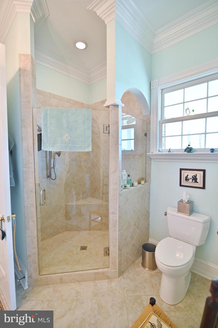 612 CARDINAL RD, NEW MARKET, Virginia 22844, 3 Bedrooms Bedrooms, ,4 BathroomsBathrooms,Residential,For sale,612 CARDINAL RD,VASH2011790 MLS # VASH2011790