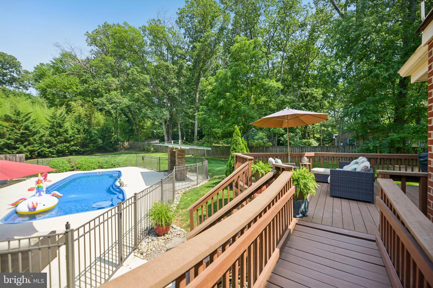 4725 SPRUCE AVE, FAIRFAX, Virginia 22030, 4 Bedrooms Bedrooms, ,4 BathroomsBathrooms,Residential,For sale,4725 SPRUCE AVE,VAFX2250046 MLS # VAFX2250046