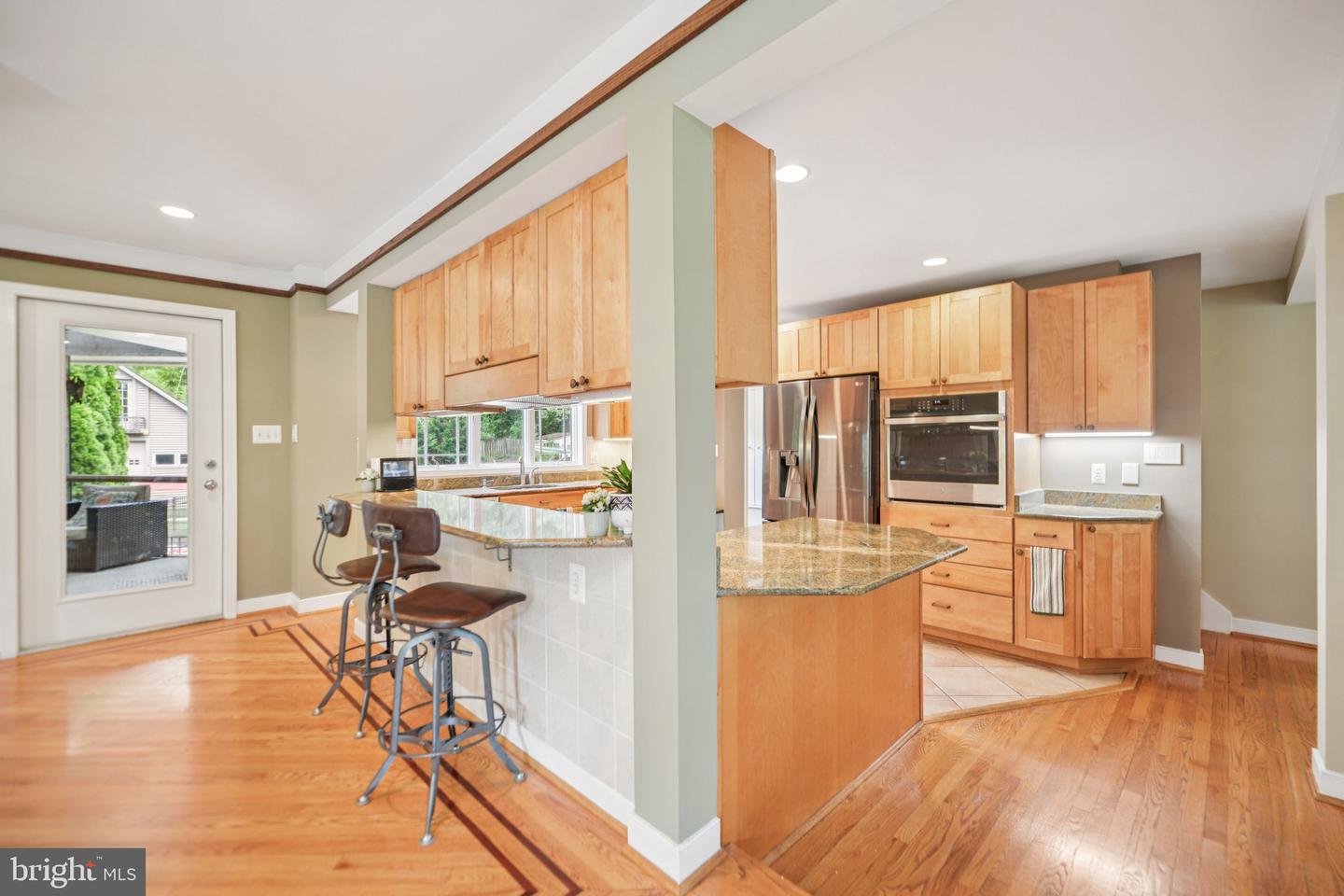 4725 SPRUCE AVE, FAIRFAX, Virginia 22030, 4 Bedrooms Bedrooms, ,4 BathroomsBathrooms,Residential,For sale,4725 SPRUCE AVE,VAFX2250046 MLS # VAFX2250046